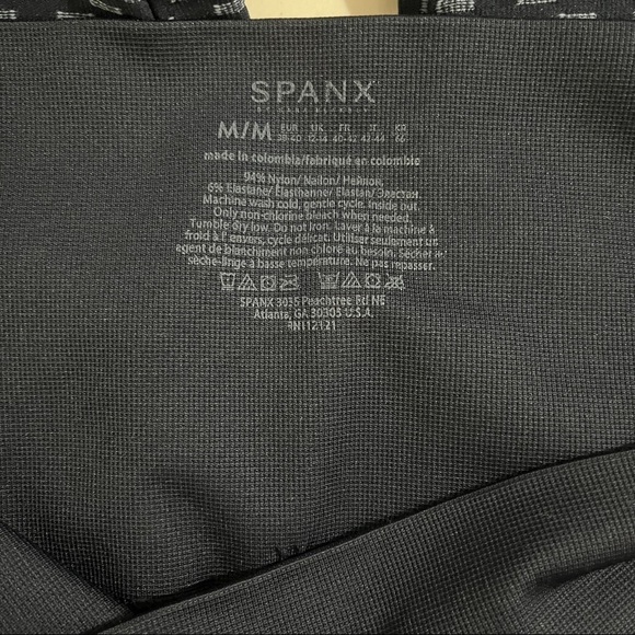 Spanx Look At Me Now Seamless Moto Leggings Indigo Sky Blue Size Medium 50200 - Picture 9 of 9